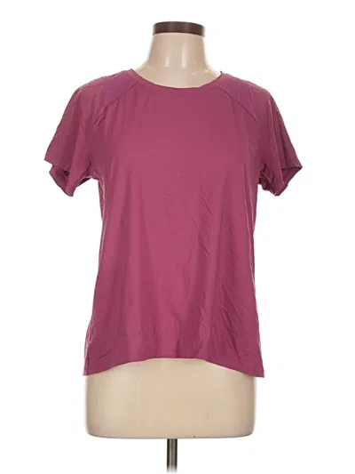 Pre-owned Under Armour Active T-shirt In Burgundy