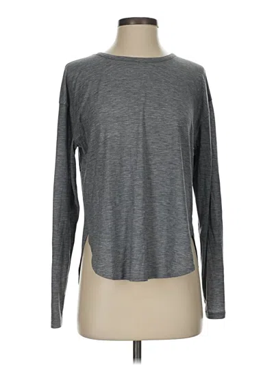 Pre-owned Under Armour Active T-shirt In Gray