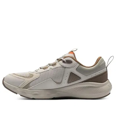 Under Armour Charged Vantage Se 'sand Brown' In Gray