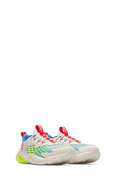 Under Armour Kids' Scramjet 7 Grade School Running Sneaker In 110 Summit White
