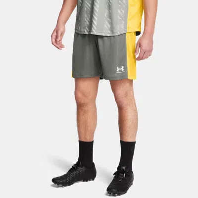 Under Armour Men's    Challenger Knit Shorts Clay Green In Gray