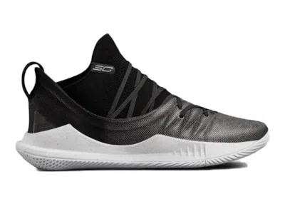 Pre-owned Under Armour Men's  Curry 5 Sneakers In Black/white/silver In Multi