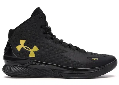 Pre-owned Under Armour Men's  Ua Curry 1 And Gold Banner Sneakers In Black