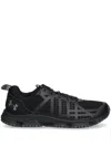 Under Armour Micro G® Strikefast Sneakers In Schwarz