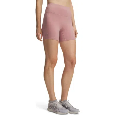 Under Armour Movement Middy Pocket Bike Shorts In Pink