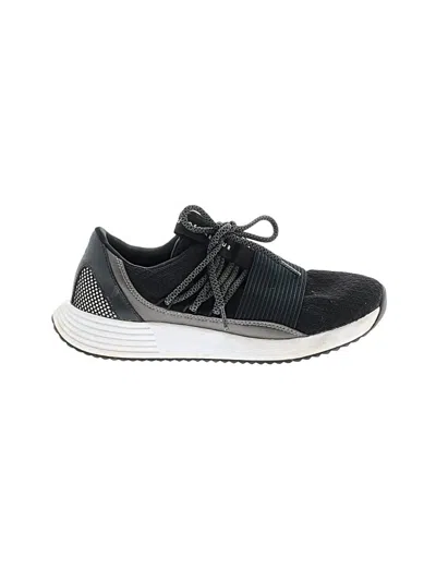 Pre-owned Under Armour Kids' Sneakers In Black
