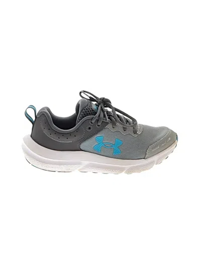Pre-owned Under Armour Sneakers In Gray