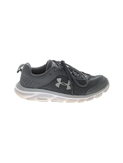 Pre-owned Under Armour Sneakers In Gray