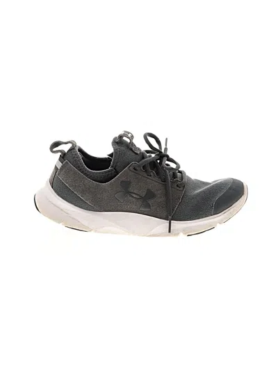 Pre-owned Under Armour Sneakers In Gray