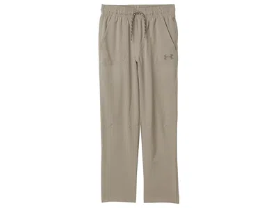 Under Armour Stretch Tech Pants (big Kid) Boy's Workout Timberwolf Taupe : Md (10-12 Big Kid), Elastane/polyester In Brown