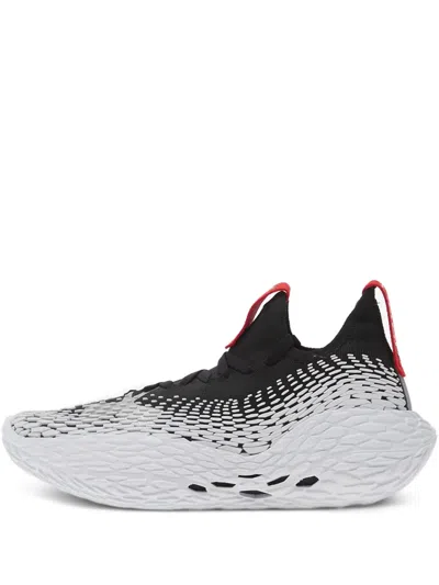 Under Armour Ua Futr X Elite 2 Sneakers In White