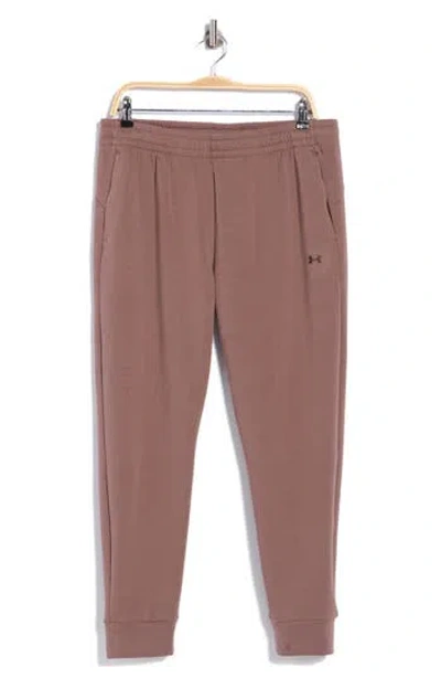 Under Armour Ua Sportwear Performance Fleece Joggers In Brown