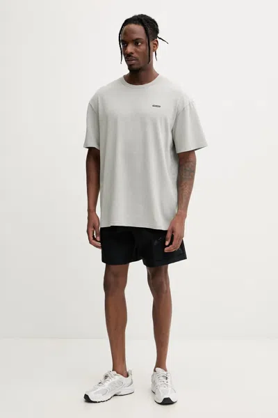 Under Armour Unstoppable Woven Logo-print Elasticated-waist Shorts In Gray