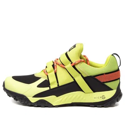 Under Armour Valsetz Trek Nm Running Shoes Green In Yellow