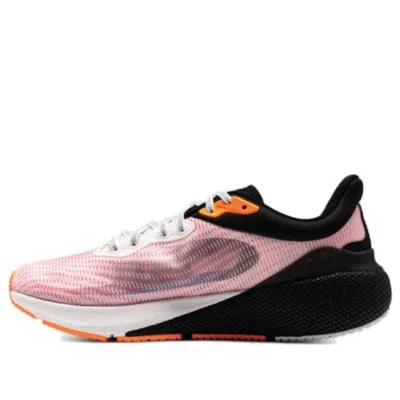 Under Armour (wmns)  Hovr Machina 'pink' In Black