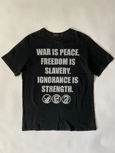 Pre-owned Undercover Aw03 War Is Peace '1984' Tee In Black