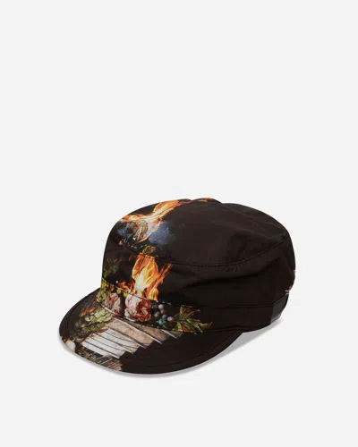 Undercover Emma Bennett Work Cap In Black