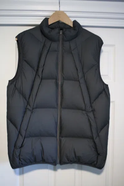 Pre-owned Undercover Human Control Puffer Vest In Grey