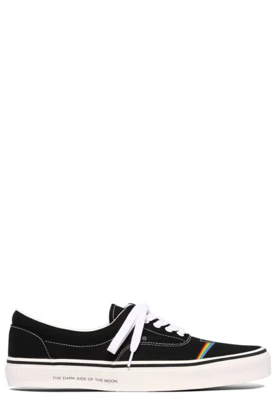 Undercover Pink Floyd Lace In White