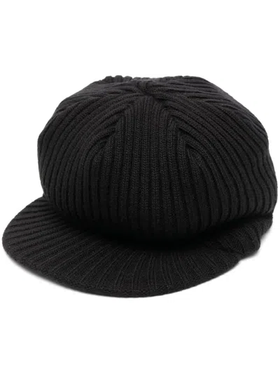 Undercover Ribbed-knit Bakerboy Cap In Black