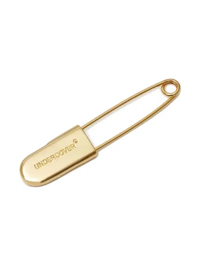 Undercover Safety-pin Brooch In Gold