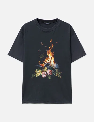 Undercover X Emma Bennett Burning Flower Short Sleeve T-shirt In Blue