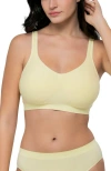 Underoutfit The Comfort Shaping Bra With Adjustable Straps In Yellow