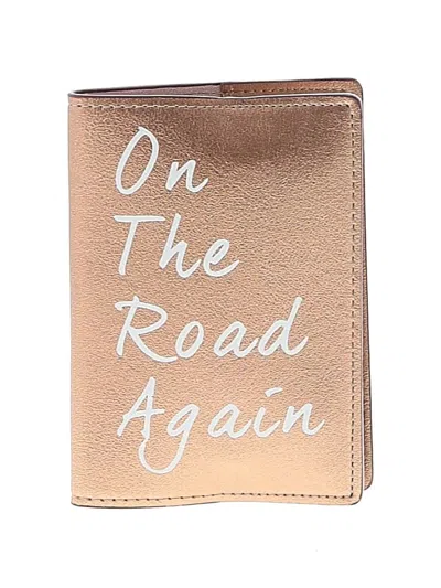 Understated Leather Leather Wallet In Gold
