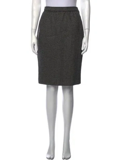 Pre-owned Ungaro Paris Velvet Knee-length Skirt In Black