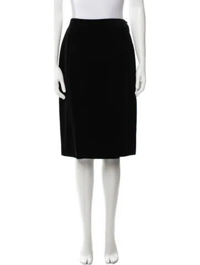 Pre-owned Ungaro Paris Vintage Knee-length Skirt In Black