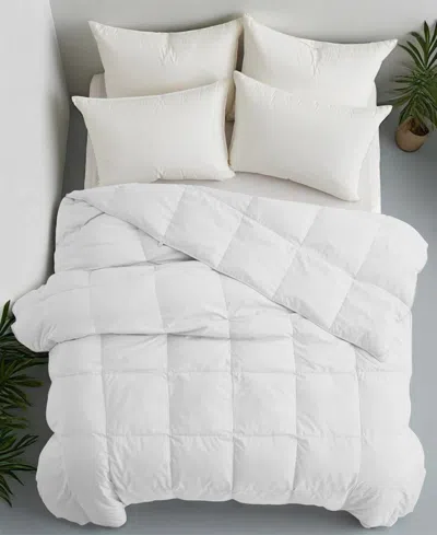 Unikome Ultra Soft Goose Down Fiber Comforter, King In White