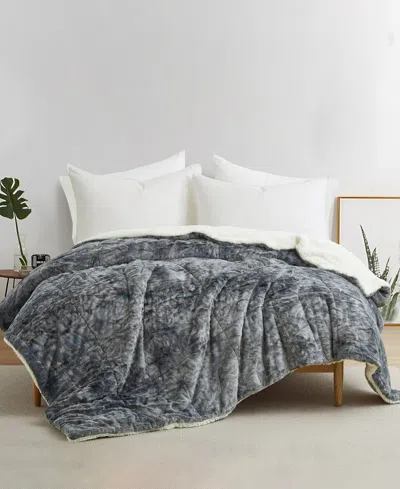 Unikome Velvet Sherpa Reversible Comforter, King In Gray