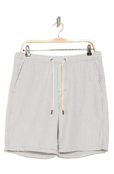Union Paloma Seersucker Pull-on Shorts In White