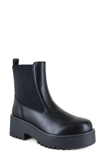 Unionbay Geralone Chelsea Boot In Black