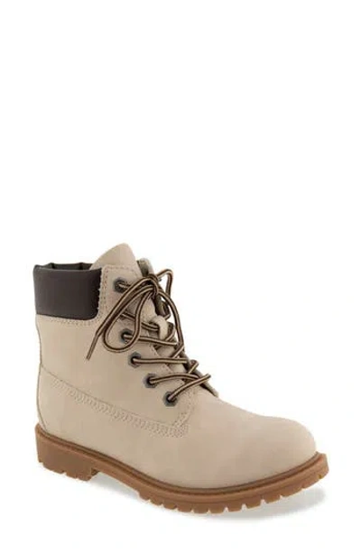 Unionbay Macon Utility Lug Boot In Brown