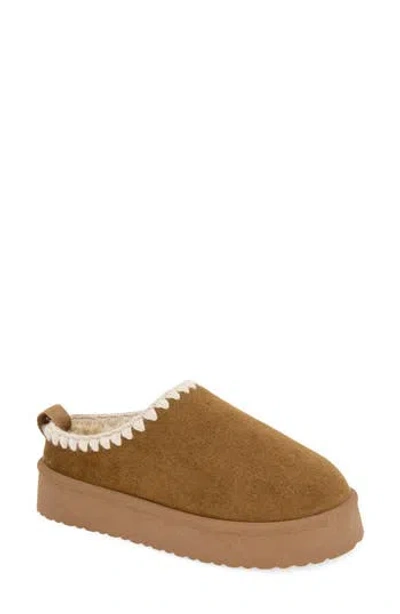 Unionbay Phallon Platform Clog In Brown