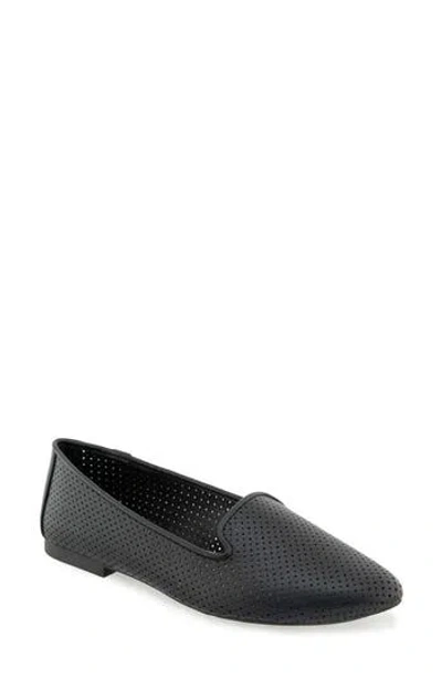 Unionbay Winsome Perforated Flat In Black