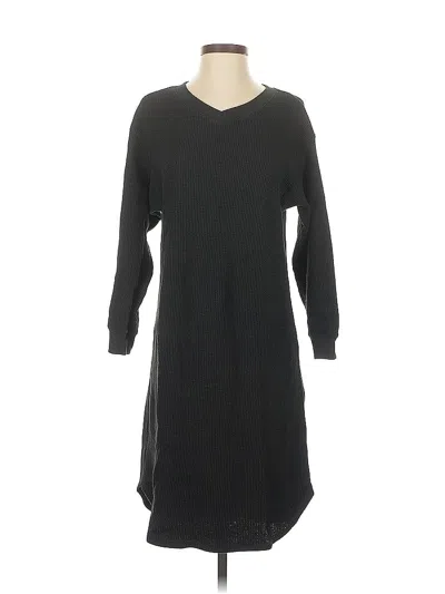 Pre-owned Uniqlo Casual Dress In Black