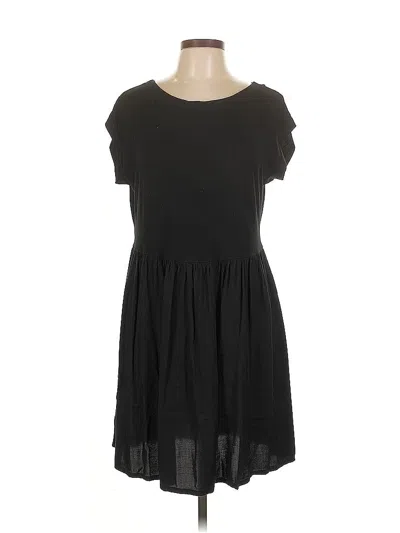 Pre-owned Uniqlo Casual Dress In Black