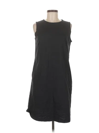Pre-owned Uniqlo Casual Dress In Black
