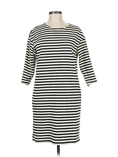 Pre-owned Uniqlo Casual Dress In Black