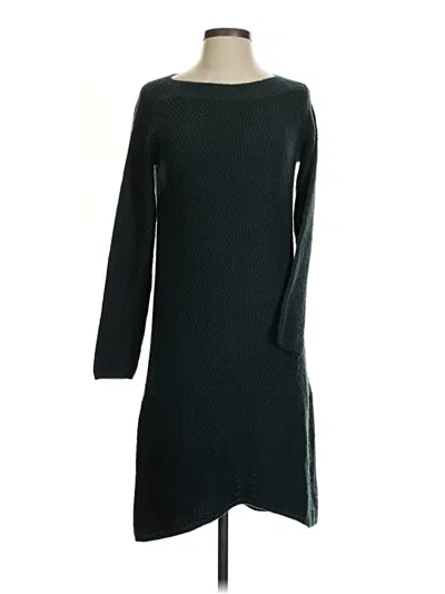 Pre-owned Uniqlo Casual Dress In Black