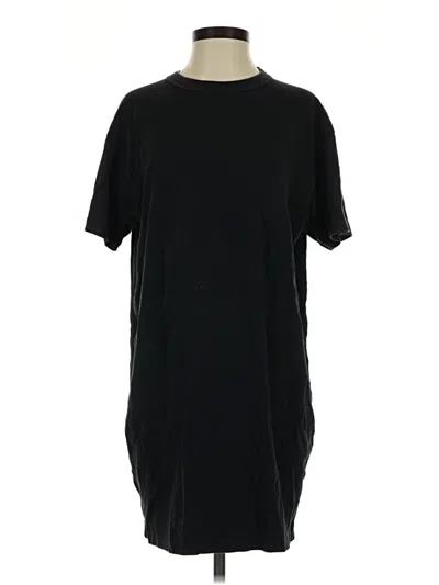 Pre-owned Uniqlo Casual Dress In Black