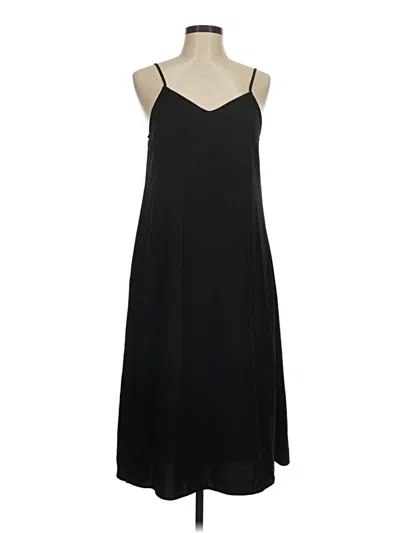 Pre-owned Uniqlo Casual Dress In Black