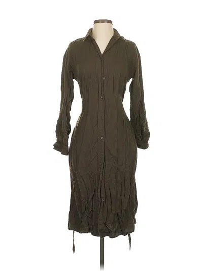 Pre-owned Uniqlo Casual Dress In Brown