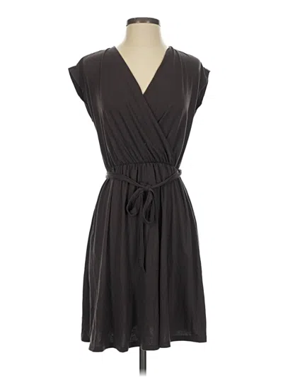 Pre-owned Uniqlo Casual Dress In Brown