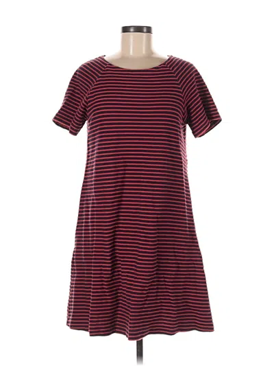Pre-owned Uniqlo Casual Dress In Burgundy