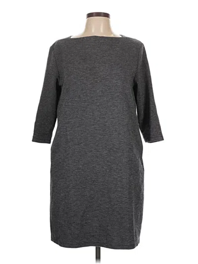 Pre-owned Uniqlo Casual Dress In Gray