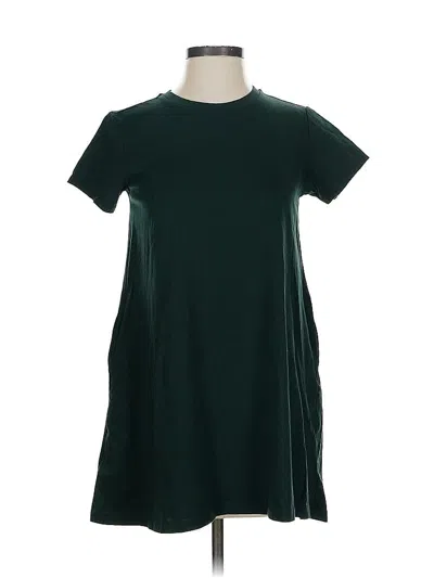 Pre-owned Uniqlo Casual Dress In Green