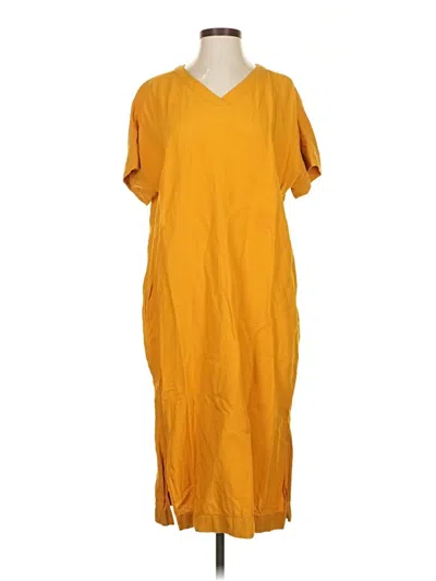 Pre-owned Uniqlo Casual Dress In Yellow